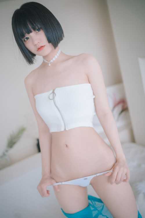 Jeong Jenny 정제니, [DJAWA] A Drowsy Day Set.01