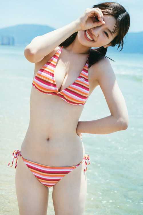 Mirei Sasaki 佐々木美玲, 1st写真集 「陽射しのパレード」 Set.02