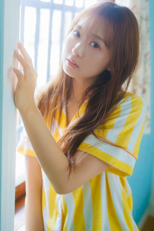 Yu Serizawa 芹澤優, デジタルPHOTOBOOK [bloom] Set.02