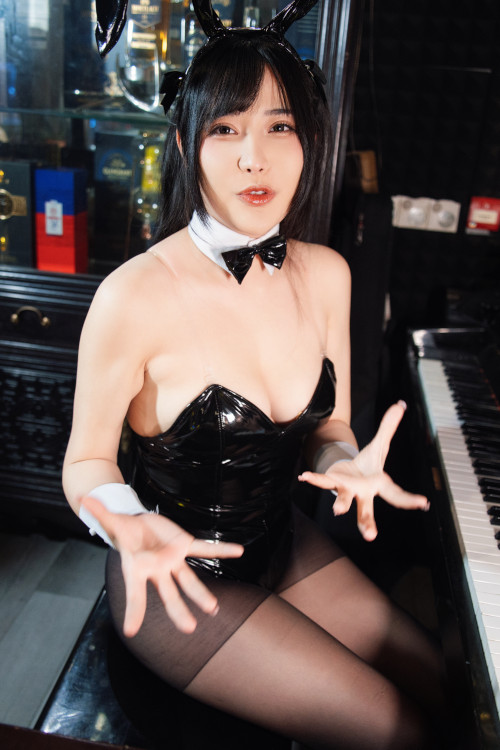 Cosplay 糖果果candy & 黑胶兔兔2 Set.01