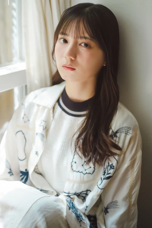 Nao Kosaka 小坂菜緒, Shonen Magazine 2025 No.42 (週刊少年マガジン 2025年42号)