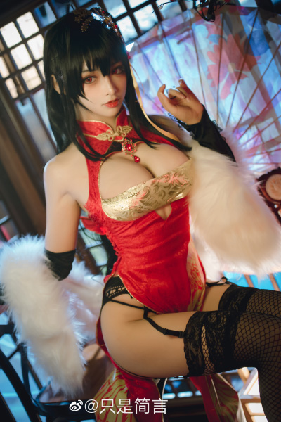 [只是简言] 大凤旗袍 Taihou 大鳳 (Azur Lane 碧蓝航线)